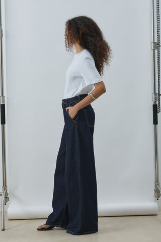 Wide-Leg Jean