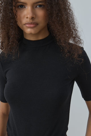 Dik Yaka Tshirt Siyah